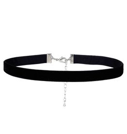 VELVET CHOKER