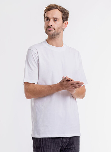 ROTHOLZ BIG COLLAR T-Shirt