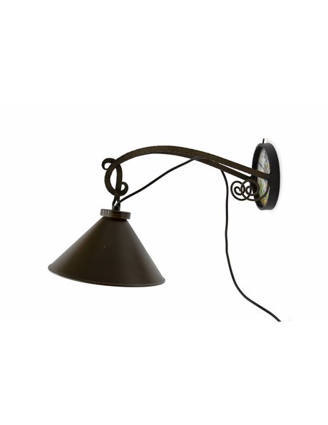 Smeedijzeren wandlamp, bruine kap, jaren 60