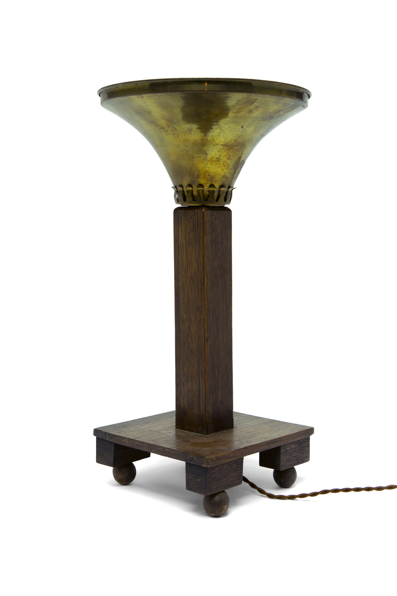 gebaar slecht humeur Onderdrukken Oude tafellamp in Art Deco stijl met koperen lampenkap, ca. 1950 - Lamplord