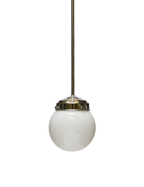 Oude hanglamp, witte glazen bol, ca 1940