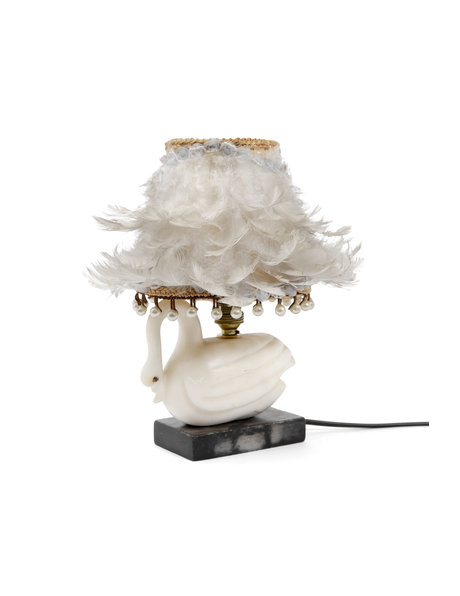 Kitsche tafellamp, zwaan met veren lampenkap, ca. 1940