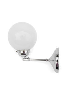 Strakke Wandlamp, Chroom met Wit Glazen Bol