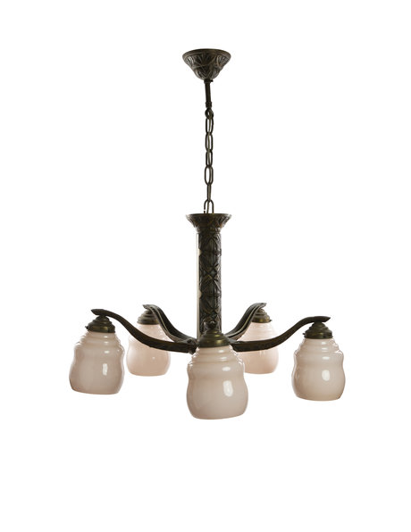 Forse bronzen hanglamp, 5 armen met roze glazen kapjes, ca. 1930