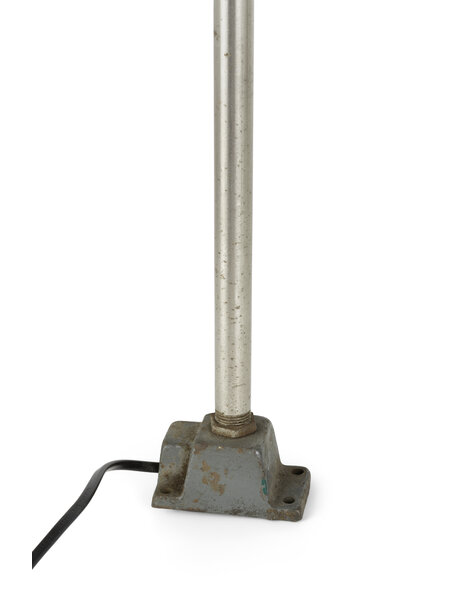 Workbench lamp, cream colored metal