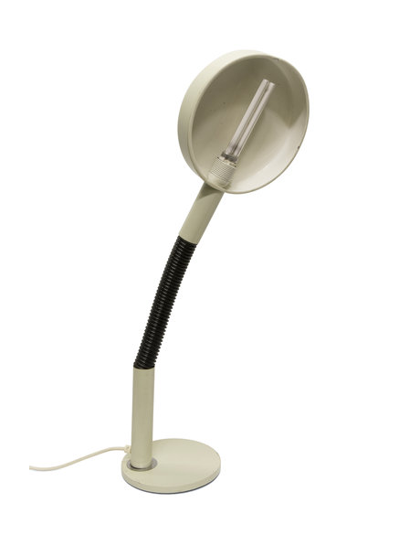 sturdy desk lamp in white / black with cast iron base