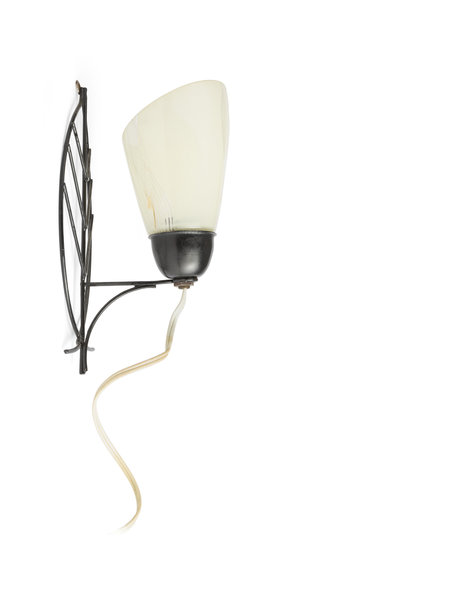 Design wandlamp, staaldraad blad met glazen kelk