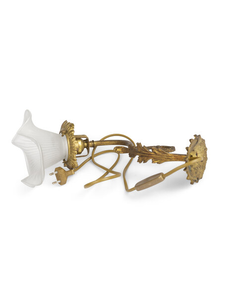 Classic wall lamp, gold brass gooseneck with skirt shade