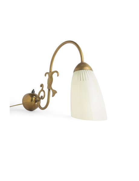 Wall lamp vintage, brass with slanted glass shade