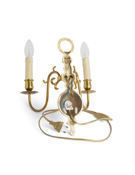 Klassieke wandlamp, koper armatuur, twee kaarsfittingen