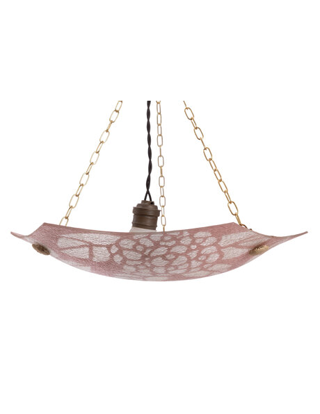 Glass bowl with flowers, pink