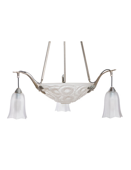 Art Deco hanglamp aan vierkanten buizen