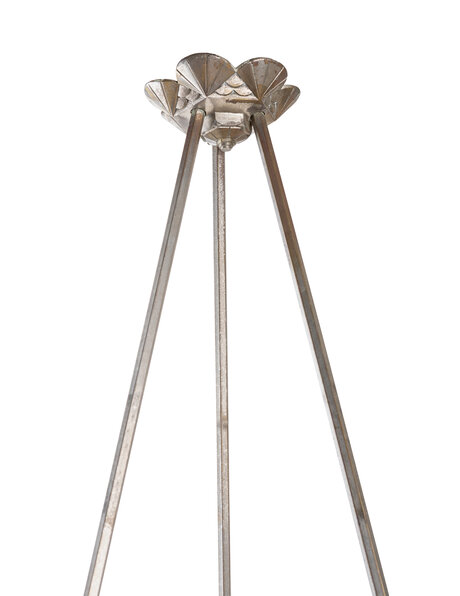 Art Deco hanglamp aan vierkanten buizen