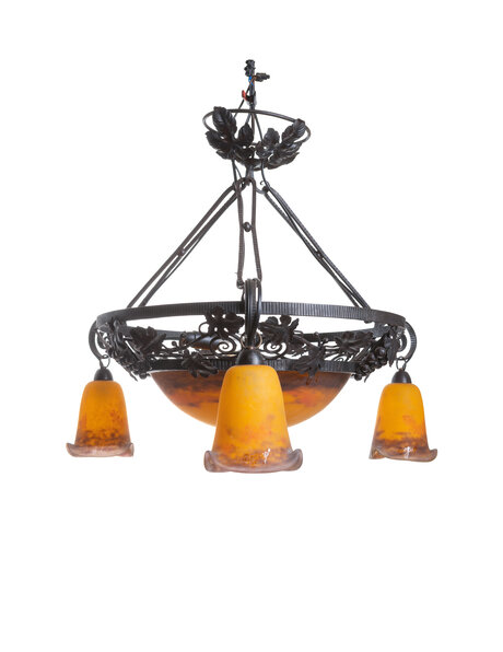 Jaren 30 hanglamp, oranje paars glas in smeedijzer