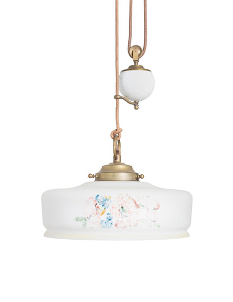 Witte hanglamp aan trekpendel