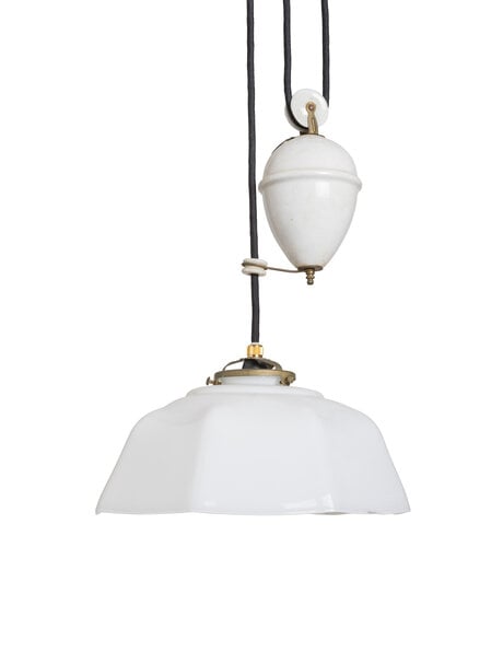 Old hanging lamp, with pull cord