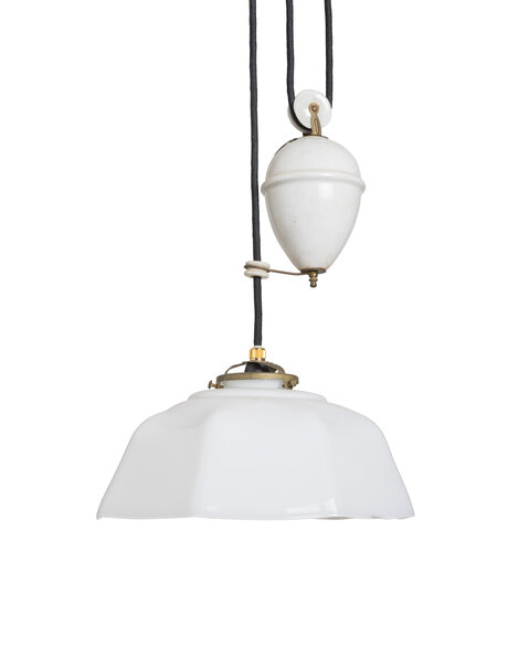 Oude hanglamp, met trekpendel