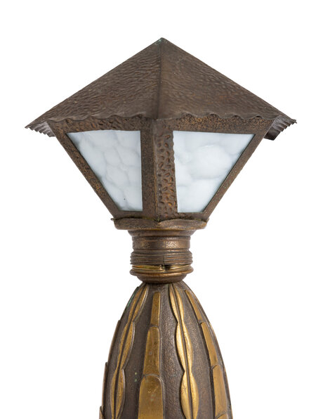 Classic table lamp lantern with copper base