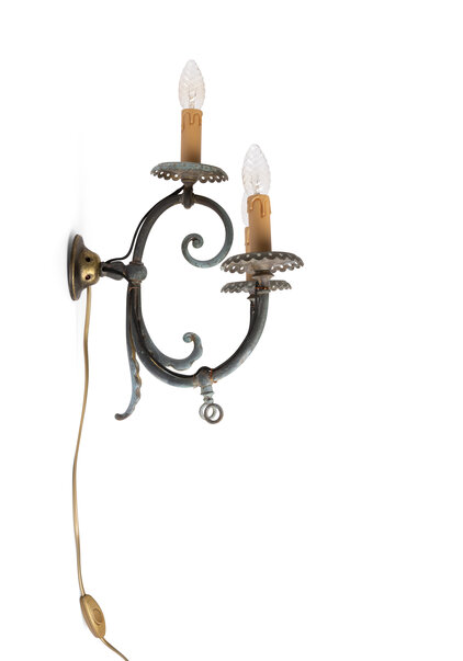 Curled Country Wall Lamp, 3 Electric Candle Lights