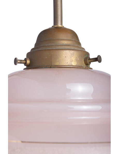Oude hanglamp, messing stang, roze glas