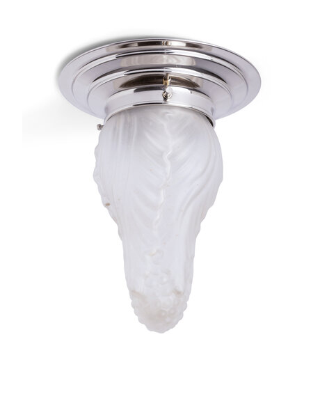Oude plafondlamp, matglas bloemknop