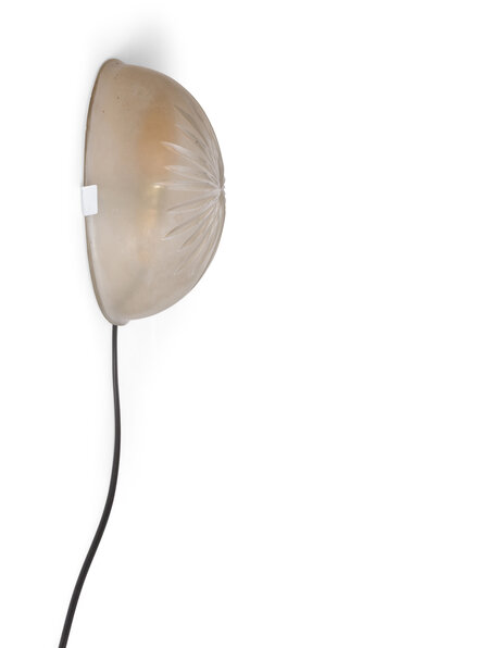 Geslepen glazen wandlamp met beugel, jaren 30