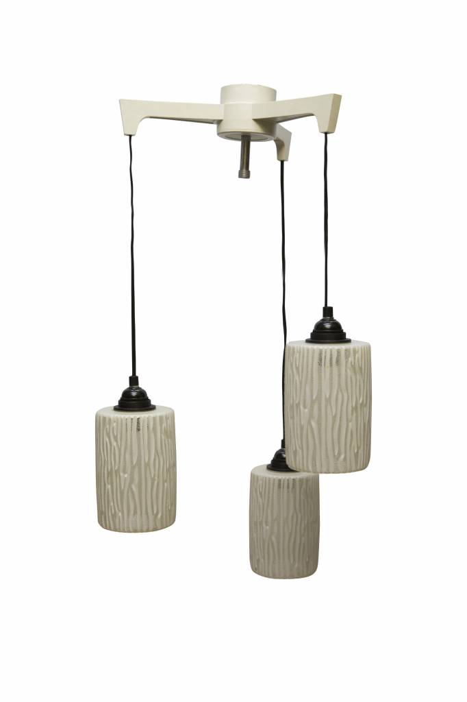 Ingang Niet essentieel Slang Vintage hanglamp, Cascade met drie wit glazen kapjes, ca. 1950 - Lamplord