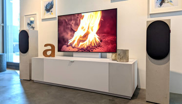 SWISS HD Lautsprecher    & AV-Möbel