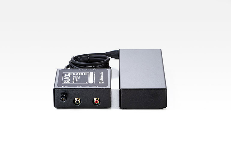 Bester Phono Vorverstärker Bis 500 Euro LEHMANN BLACK CUBE SE Phono-Vorverstärker | pure audio
