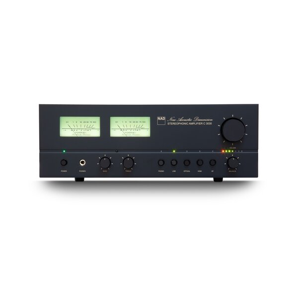NAD C3030 Verstärker