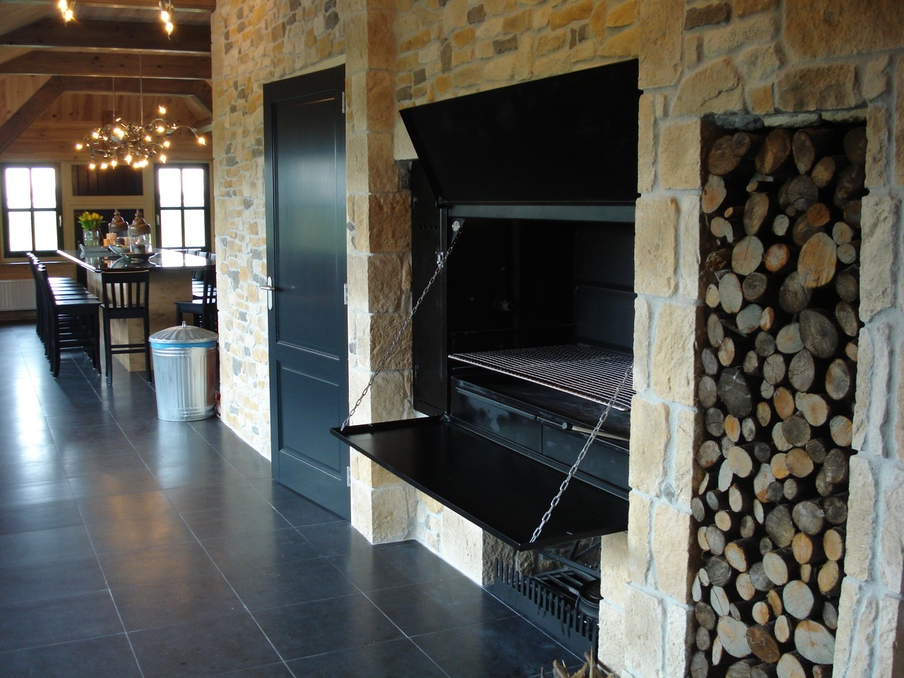 Home Fires Spitbraai Supreme de luxe 1500