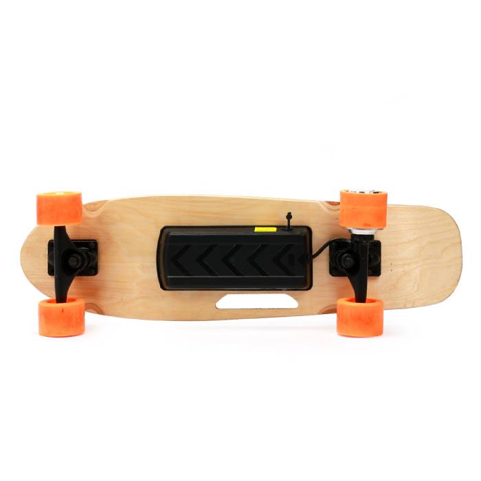 Blast off Patineta eléctrica Smart E-Board - 150W - Con control remoto