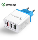 Stuff Certified® Qualcomm Quick Charge 3.0 Dreifacher (3x) USB-Anschluss iPhone / Android-Ladegerät Wallcharger Blau