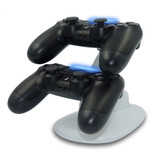 Stuff Certified® Ladestation für PlayStation 4 Ladestation für Controller - Dual Charging Station Weiß