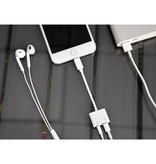 ! ACCEZZ Caricabatterie Lightning per iPhone e splitter AUX - Adattatore splitter audio per cuffie bianco