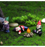 Stuff Certified® Naughty Garden Gnome - Décor Statue Ornement Bureau de Jardin en Résine