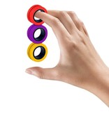 Stuff Certified® Paquete de 3 anillos magnéticos Fidget Spinner - Juguete giratorio de mano antiestrés Rojo-Amarillo-Morado