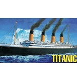 Trumpeter Bateau de croisière Titanic à l'échelle 1:550 - Kit de construction Bateau en plastique Hobby DIY Modèle 81305