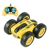 Stuff Certified® Auto acrobatica con telecomando - Auto da corsa acrobatica sterzante giocattolo a doppia faccia gialla