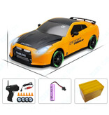 Stuff Certified® Auto RC con telecomando - Modello GTR - Deriva ad alta velocità con luce LED in scala 1:24 - Giallo