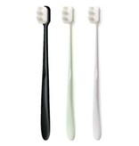 Stuff Certified® Brosse à dents écologique - Nettoyage manuel ultra-fin et doux - Blanc