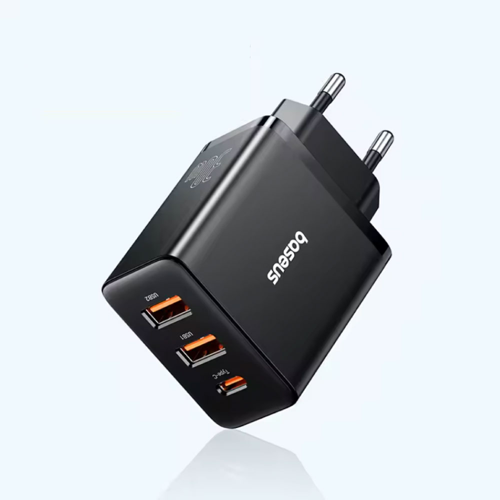 3-Port Plug Charger USB/USB-C - 30W PD/QC Wall Charger Adapter - Black