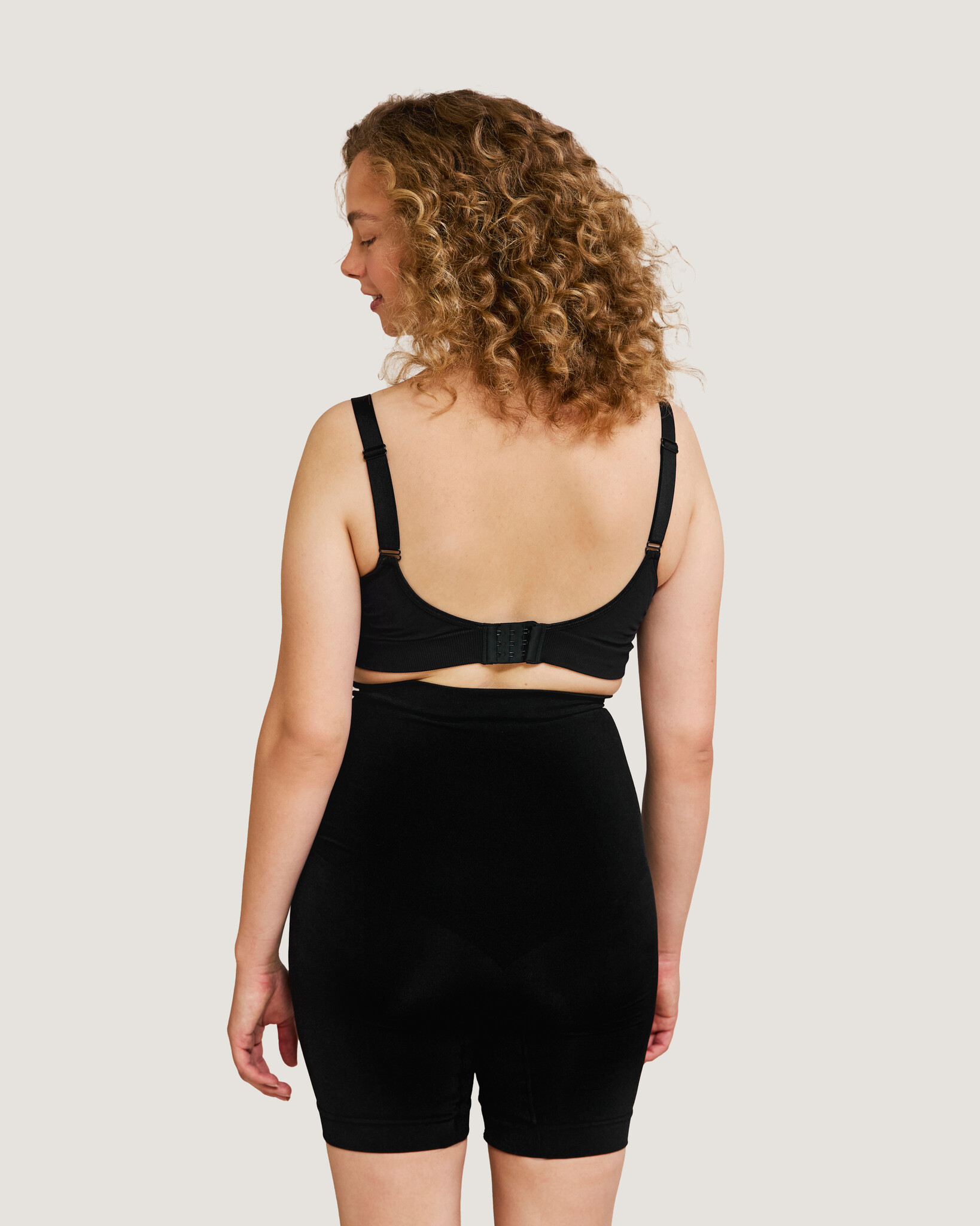 Carriwell Carriwell Meegroei- & Voedingsbh Original - Zwart