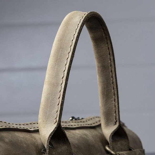 Rucksack aus Leder in mais-gelb