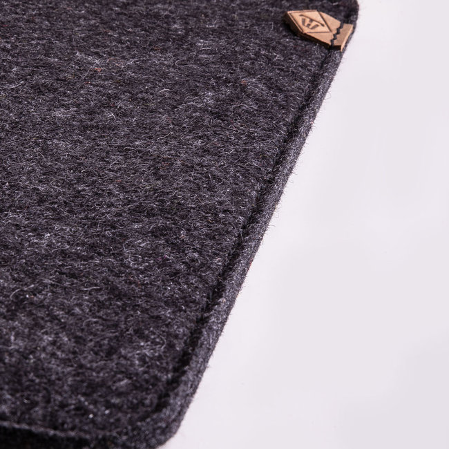 iPad sleeve SOFTWERK in wool felt