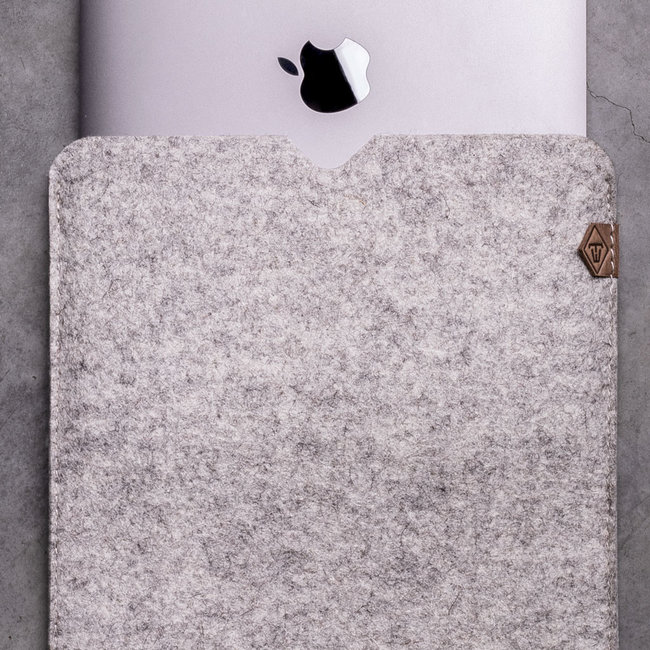 straight MacBook sleeve felt