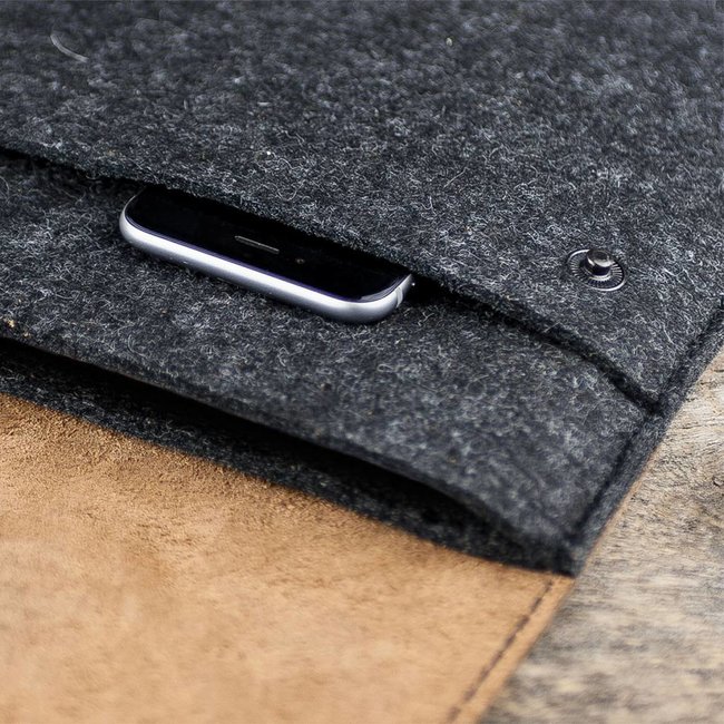 leather felt case, sleeve for Microsoft Surface rustic appearance