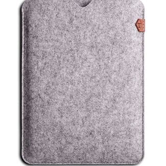 straight MacBook sleeve felt