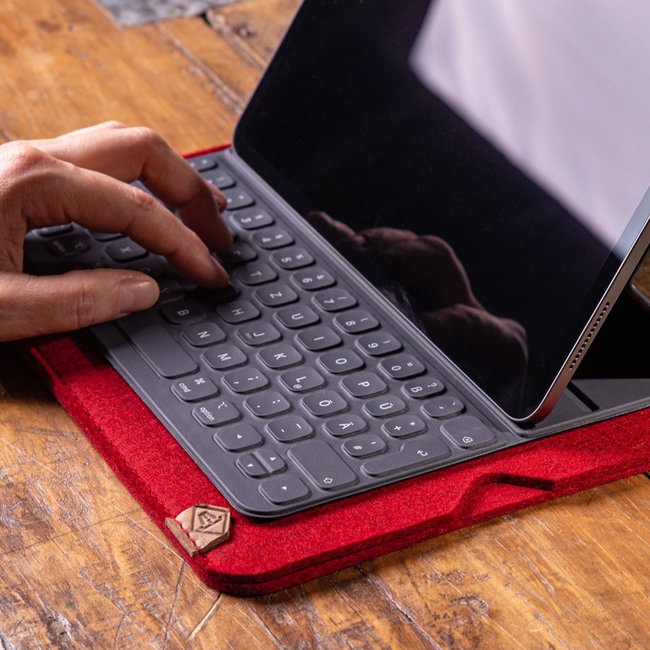 iPad sleeve SOFTWERK in wool felt