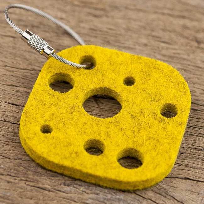 Cheese keychain made of felt
